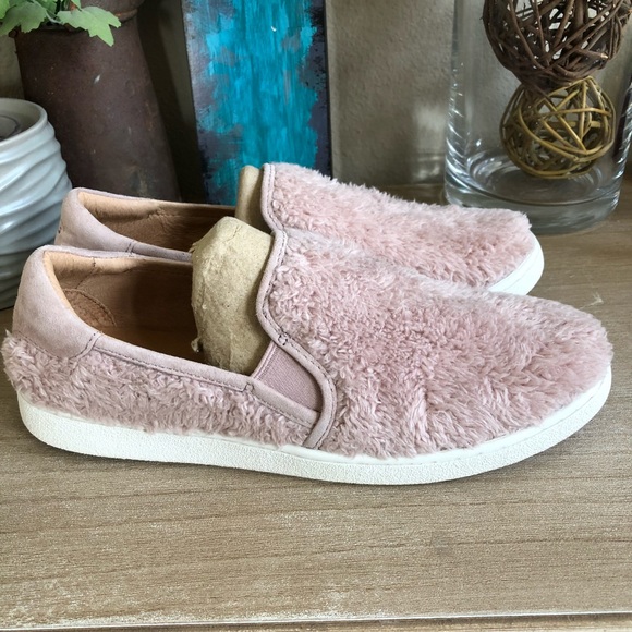 ugg ricci slip on